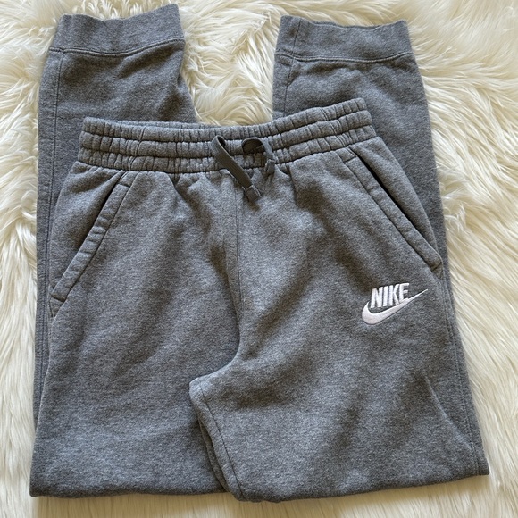 Nike Sportswear Club Fleece Gray Joggers - Picture 2 of 6